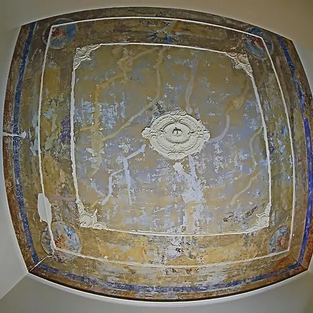 לינה וארוחת בוקר Atenea 191