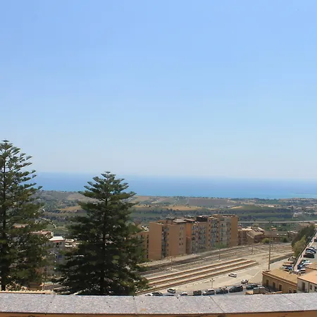 Atenea 191 אגריג'נטו